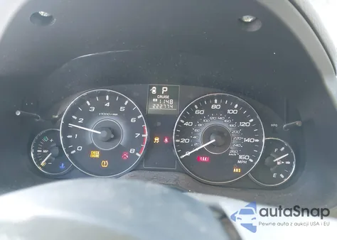 2010 Subaru Outback 3.6R Limited z USA, uszkodzony, nr VIN 4S4BRDKC8A2319001